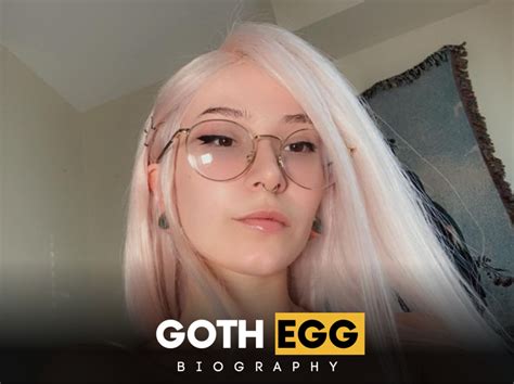 gothegg velma|Goth Egg (@goth.egg)